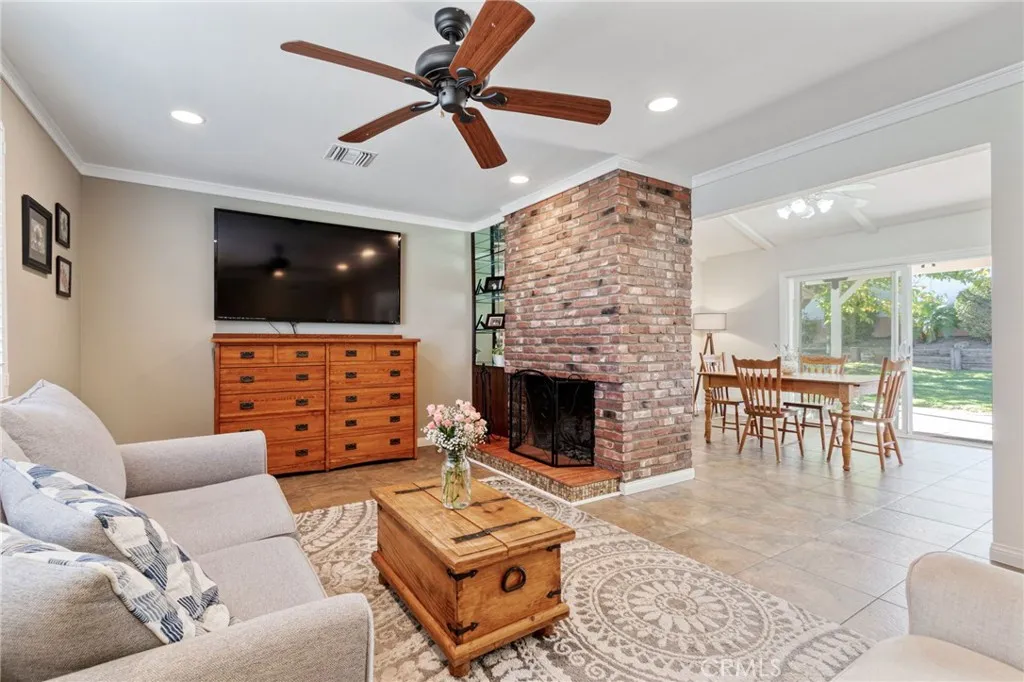 723 Gerst Drive, Newbury Park, California 91320 home-pic-10