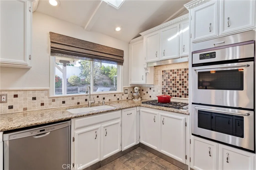 723 Gerst Drive, Newbury Park, California 91320 home-pic-15