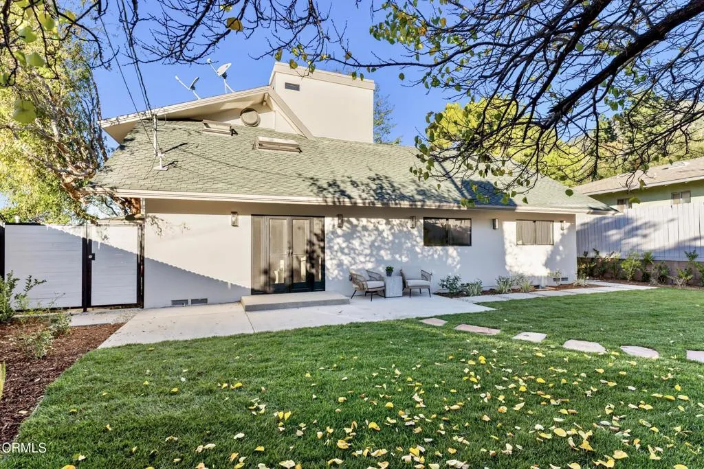 5578 Terrace Drive, La Crescenta, California 91214 home-pic-44