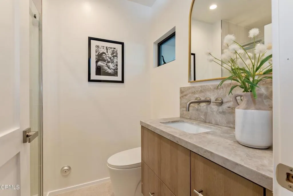 5578 Terrace Drive, La Crescenta, California 91214 home-pic-26