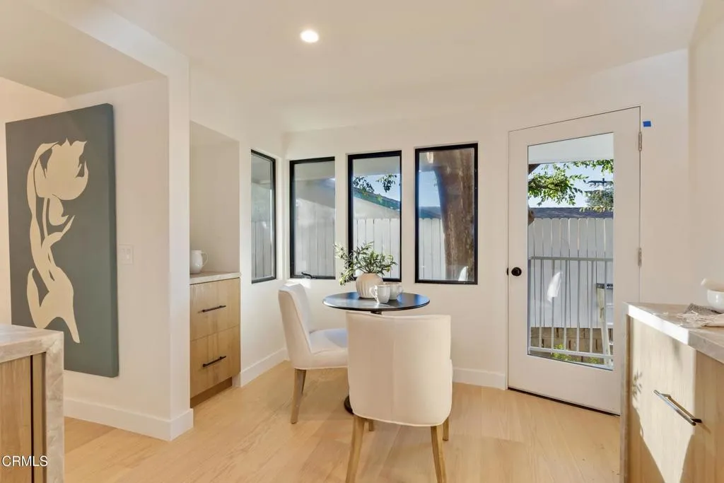 5578 Terrace Drive, La Crescenta, California 91214 home-pic-9