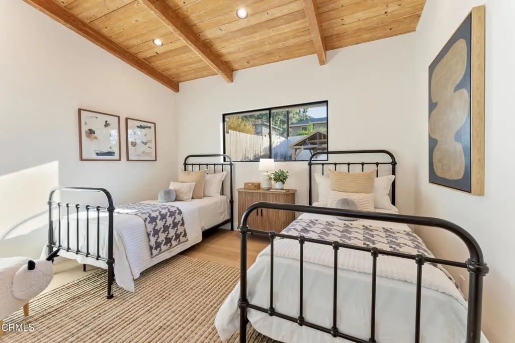 5578 Terrace Drive, La Crescenta, California 91214 home-pic-22
