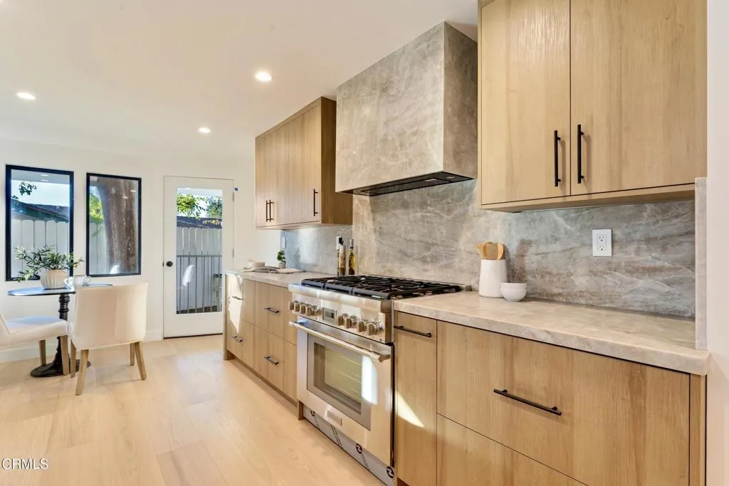 5578 Terrace Drive, La Crescenta, California 91214 home-pic-14