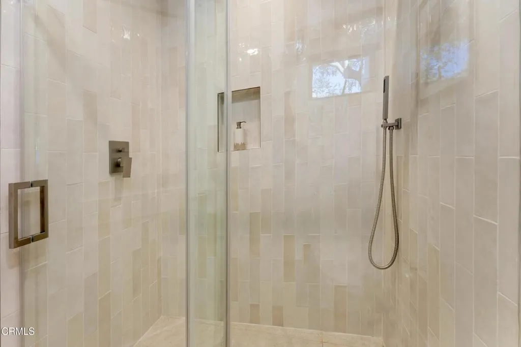 5578 Terrace Drive, La Crescenta, California 91214 home-pic-27