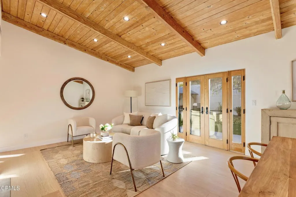 5578 Terrace Drive, La Crescenta, California 91214 home-pic-3