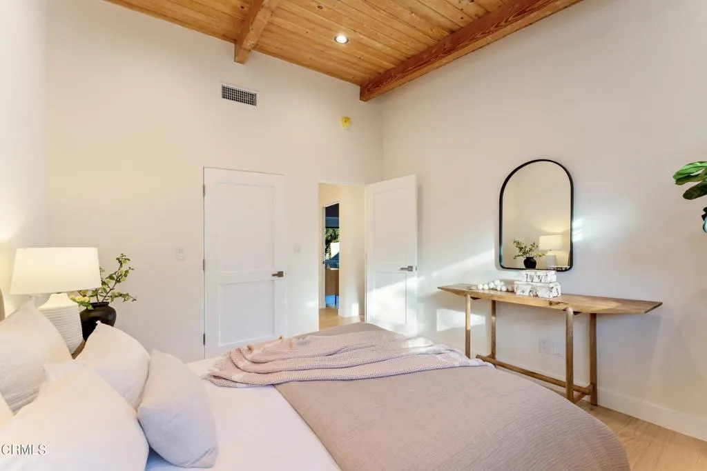 5578 Terrace Drive, La Crescenta, California 91214 home-pic-17
