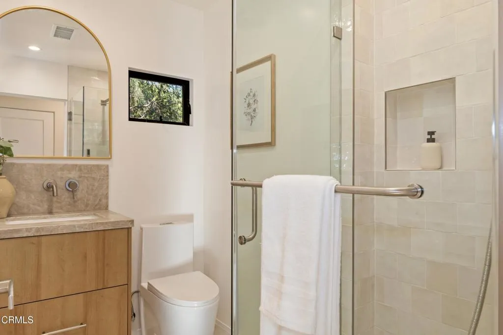 5578 Terrace Drive, La Crescenta, California 91214 home-pic-18