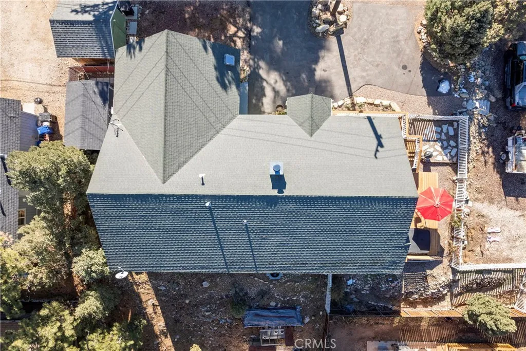2737 Cedar Lane, Big Bear City, California 92314 home-pic-32