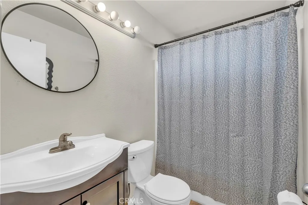 302 Daystar Drive, Perris, California 92571 home-pic-7