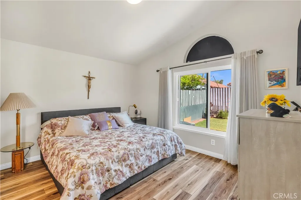 302 Daystar Drive, Perris, California 92571 home-pic-14