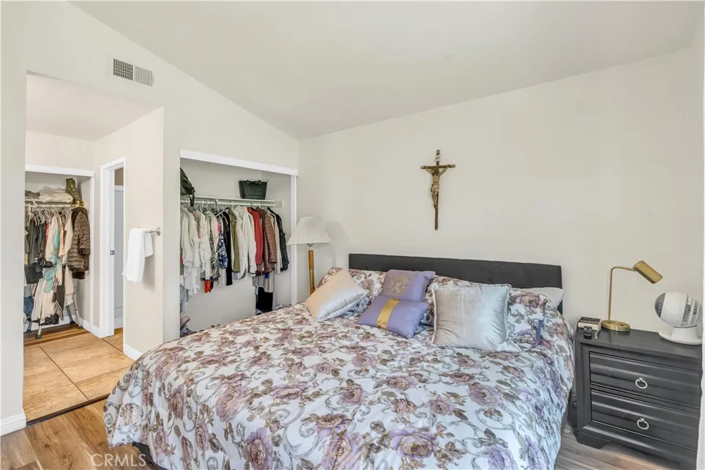 302 Daystar Drive, Perris, California 92571 home-pic-15