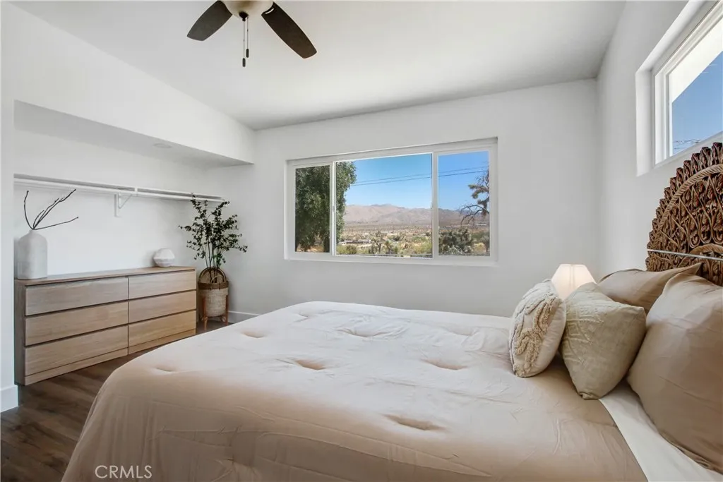 59128 Nelson, Yucca Valley, California 92284 home-pic-10