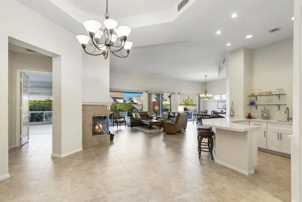 78288 Allegro Drive, Palm Desert, California 92211 home-pic-2