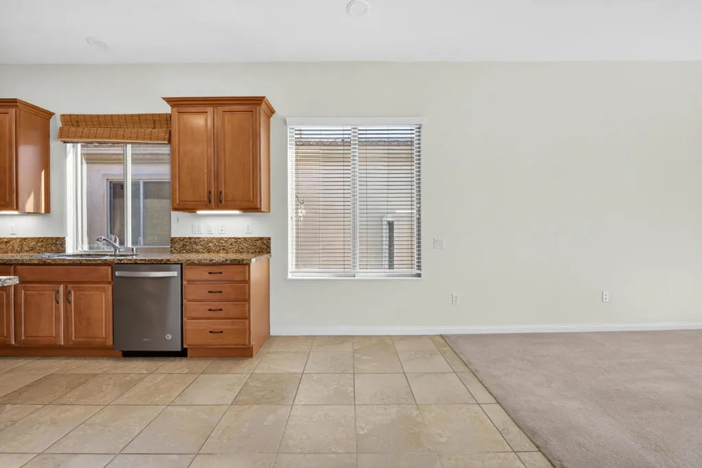 80579 Avenida San Fernando, Indio, California 92203 home-pic-6