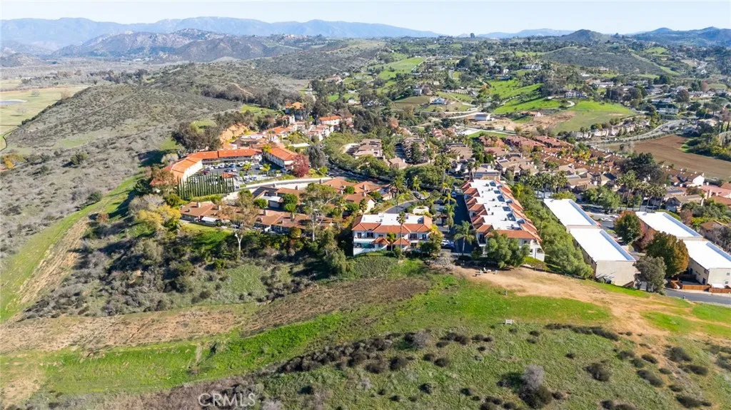 31940 Del Cielo Este D5, Bonsall, California 92003 home-pic-36