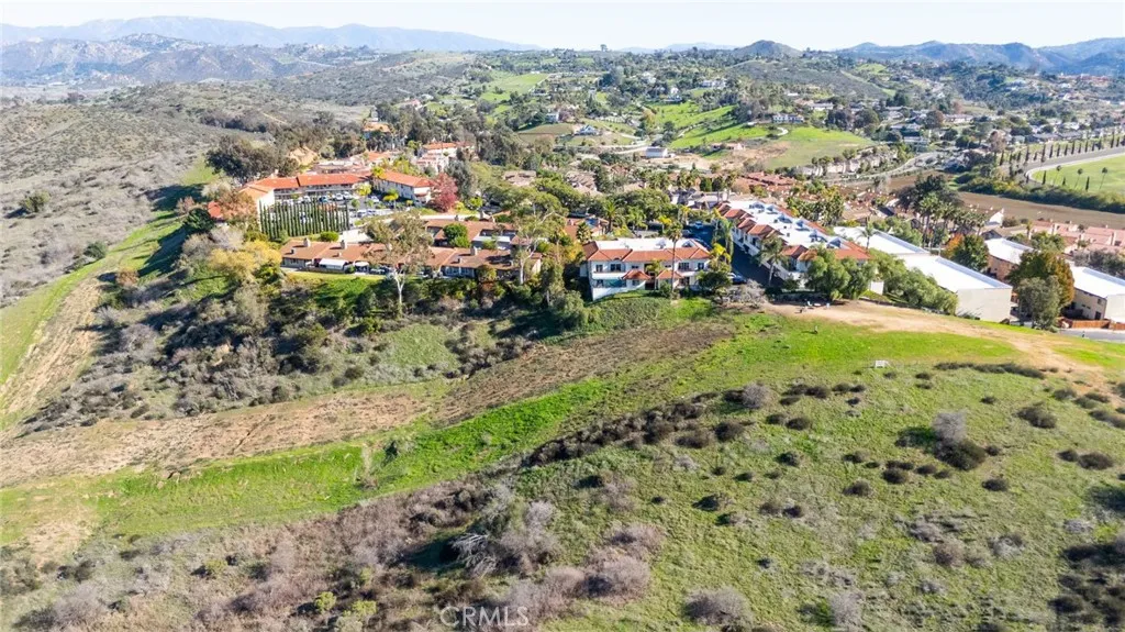 31940 Del Cielo Este D5, Bonsall, California 92003 home-pic-35