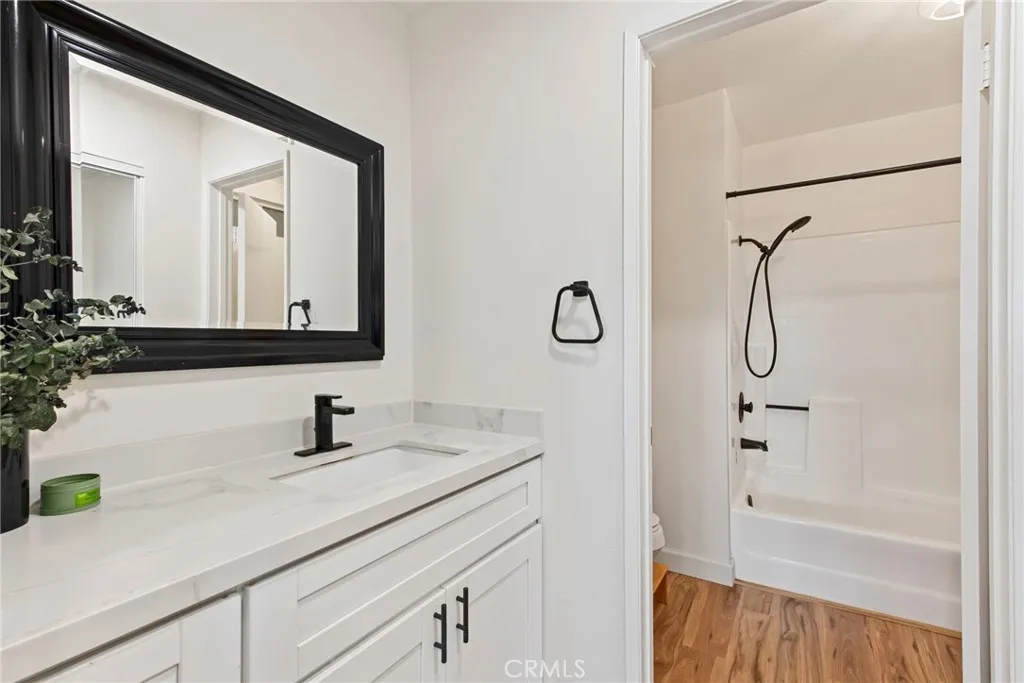 31940 Del Cielo Este D5, Bonsall, California 92003 home-pic-23