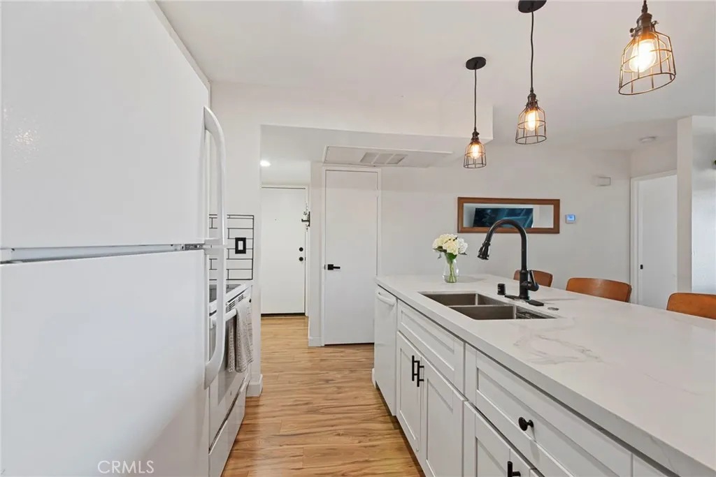 31940 Del Cielo Este D5, Bonsall, California 92003 home-pic-4