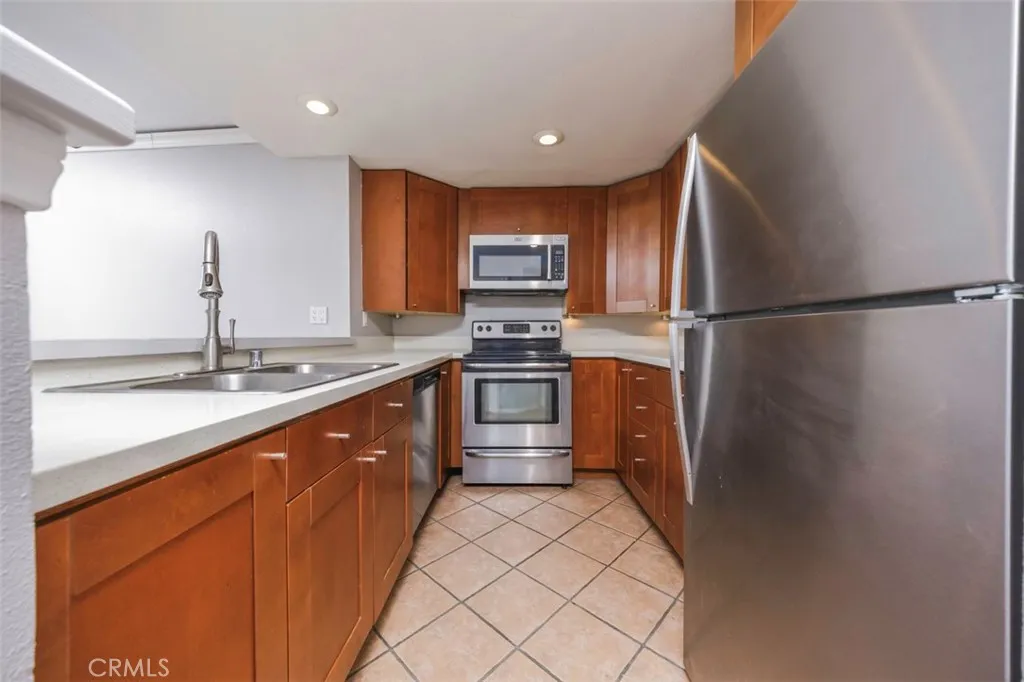 700 E Ocean Boulevard 2301, Long Beach, California 90802 home-pic-6