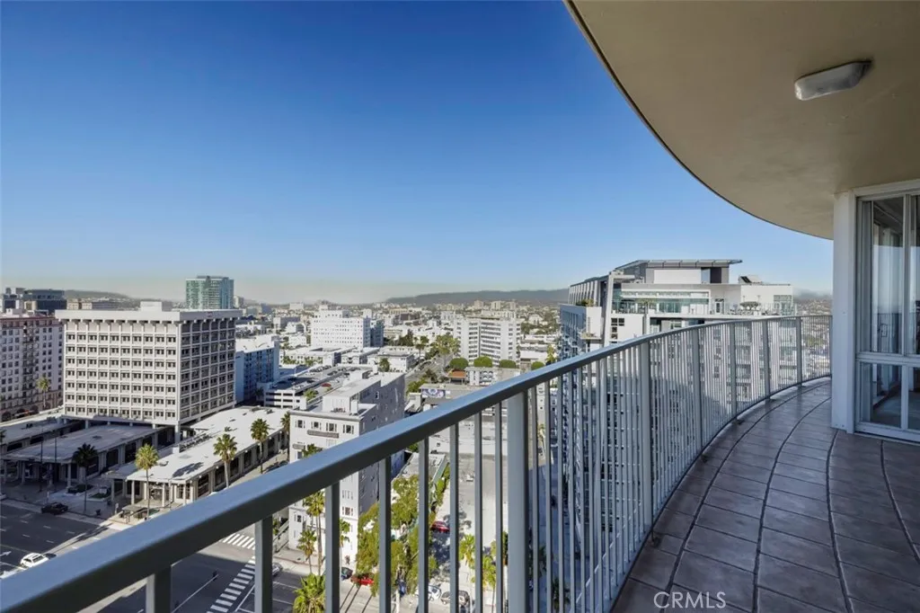 700 E Ocean Boulevard 2301, Long Beach, California 90802 home-pic-21
