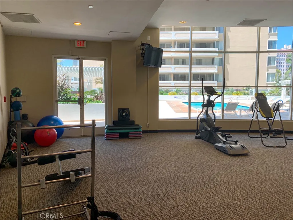 700 E Ocean Boulevard 2301, Long Beach, California 90802 home-pic-33