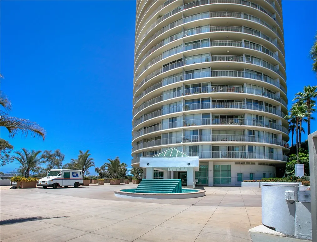 700 E Ocean Boulevard 2301, Long Beach, California 90802 home-pic-28