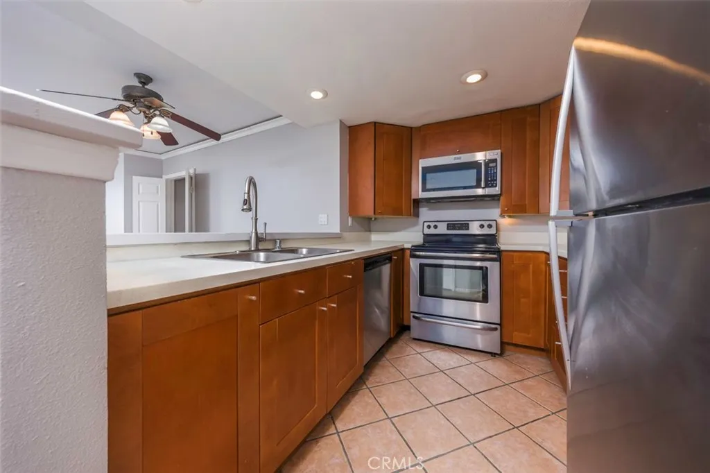 700 E Ocean Boulevard 2301, Long Beach, California 90802 home-pic-7