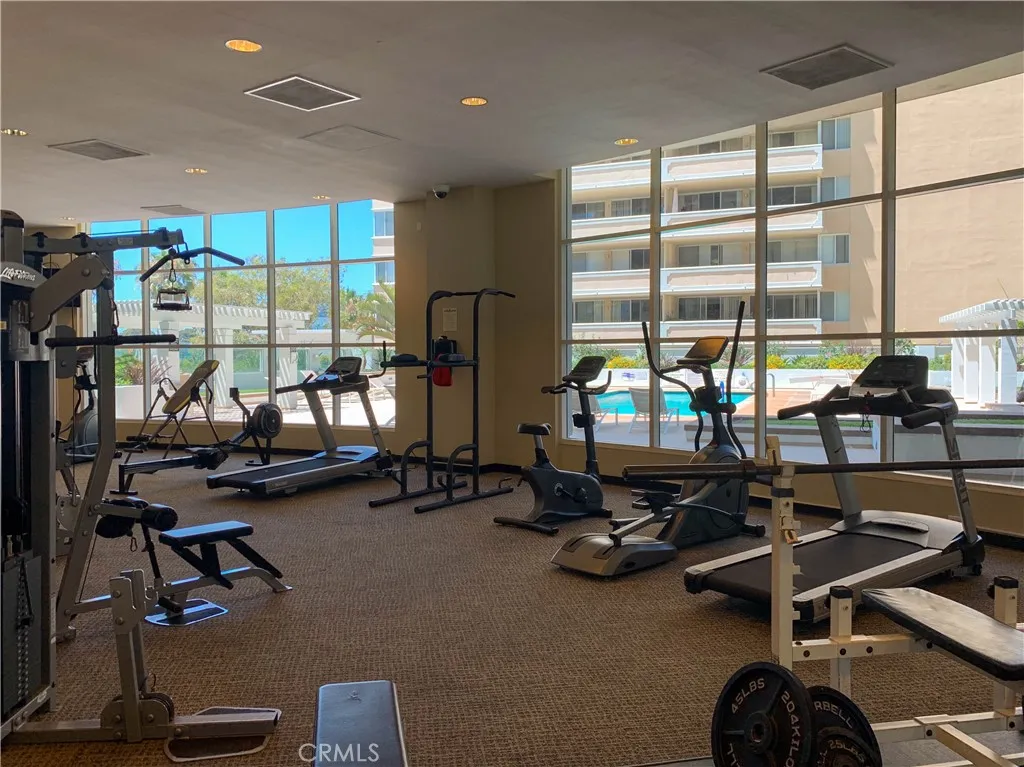 700 E Ocean Boulevard 2301, Long Beach, California 90802 home-pic-36