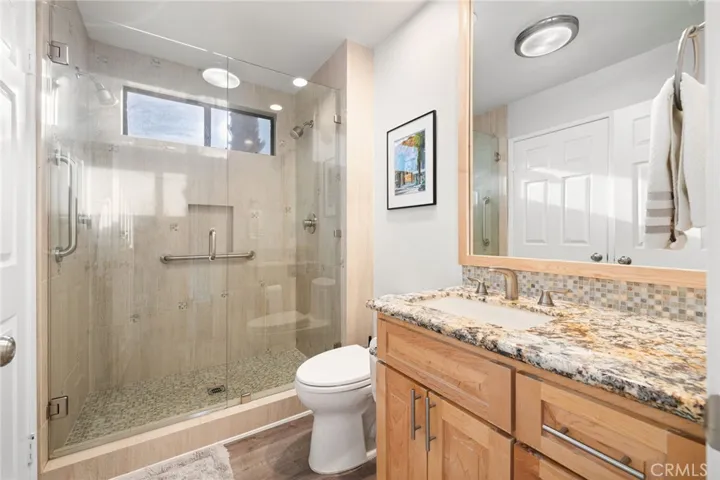 Ensuite bathroom with hall entrance