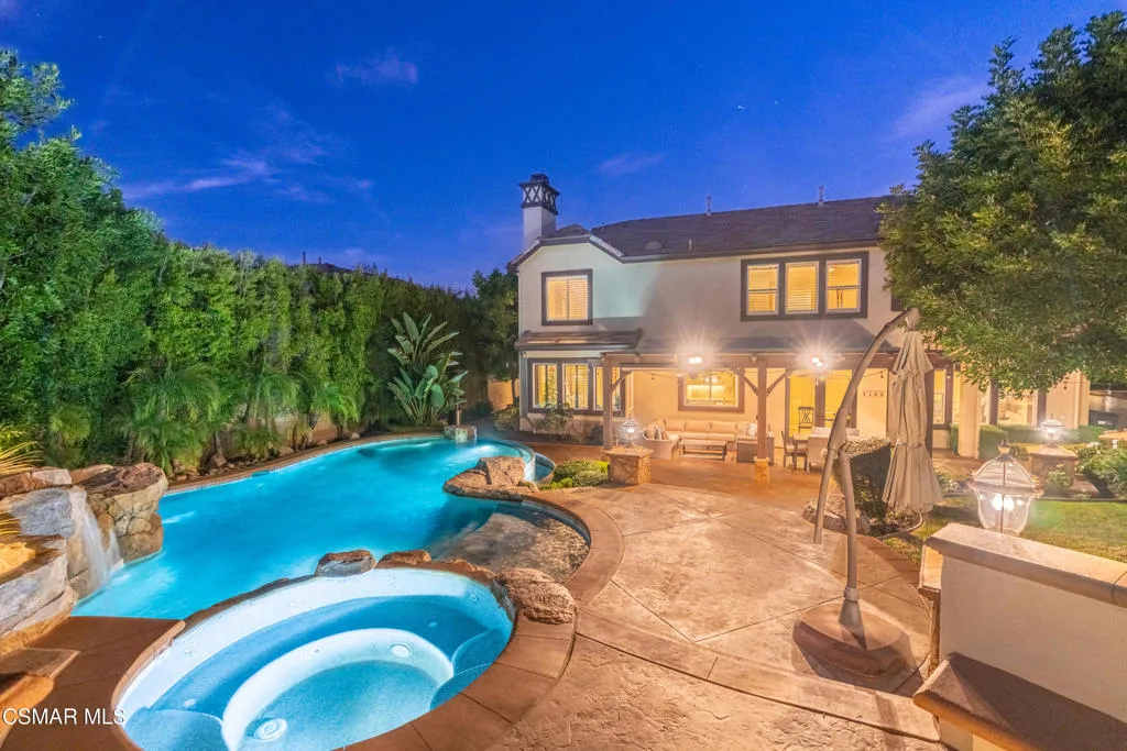 551 Rustic Hills Drive, Simi Valley, California 93065 home-pic-33