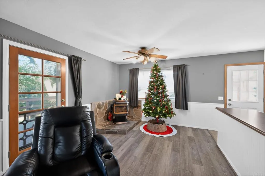 7531 Lookout Loop, Pine Valley, California 91962 home-pic-10