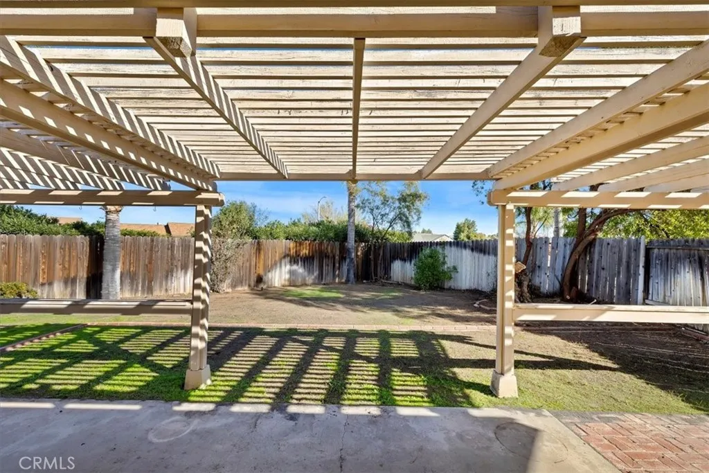 27580 Charlestown Drive, Menifee, California 92586 home-pic-25