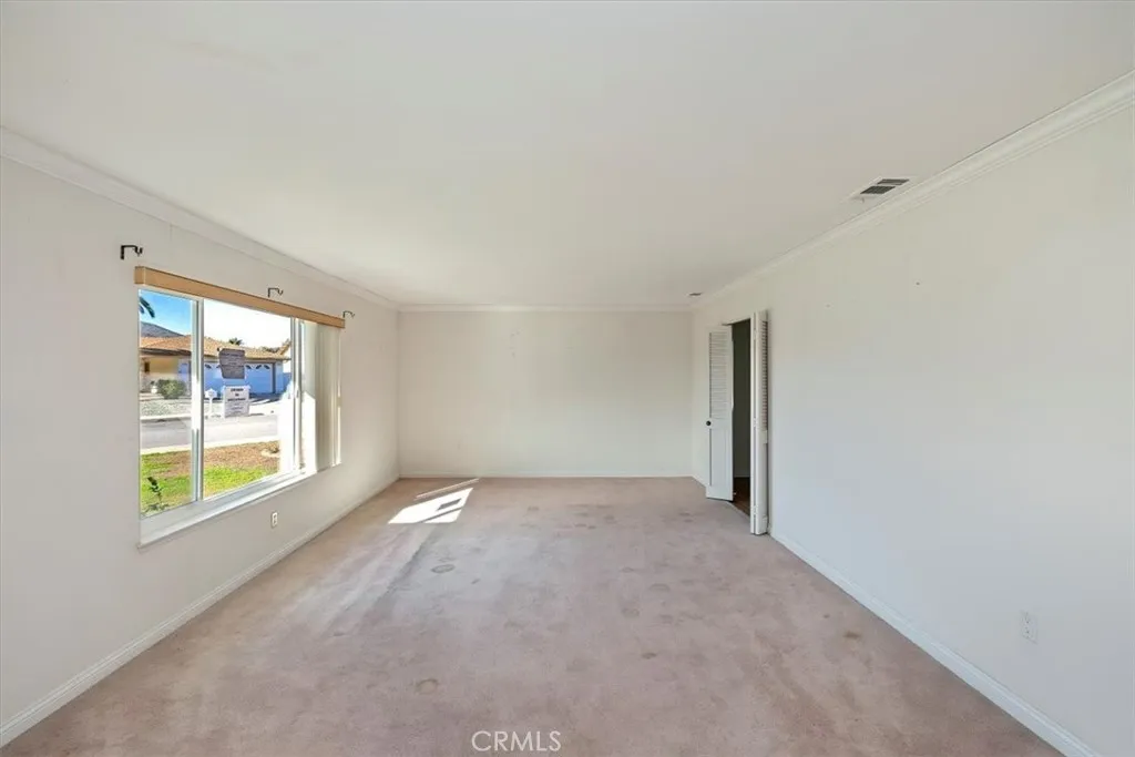 27580 Charlestown Drive, Menifee, California 92586 home-pic-7