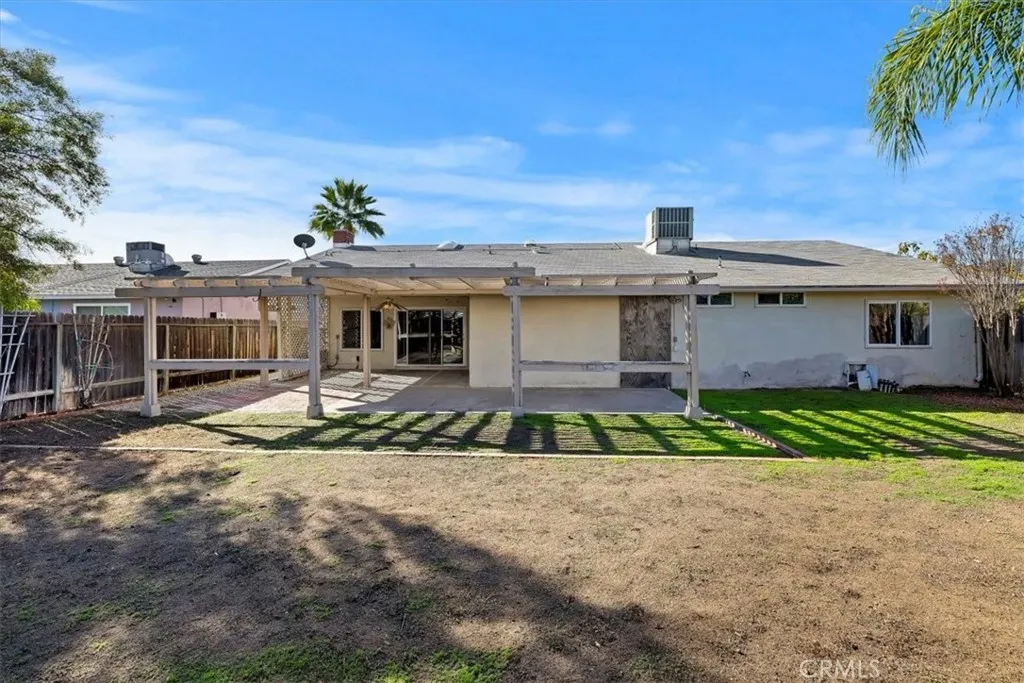 27580 Charlestown Drive, Menifee, California 92586 home-pic-23