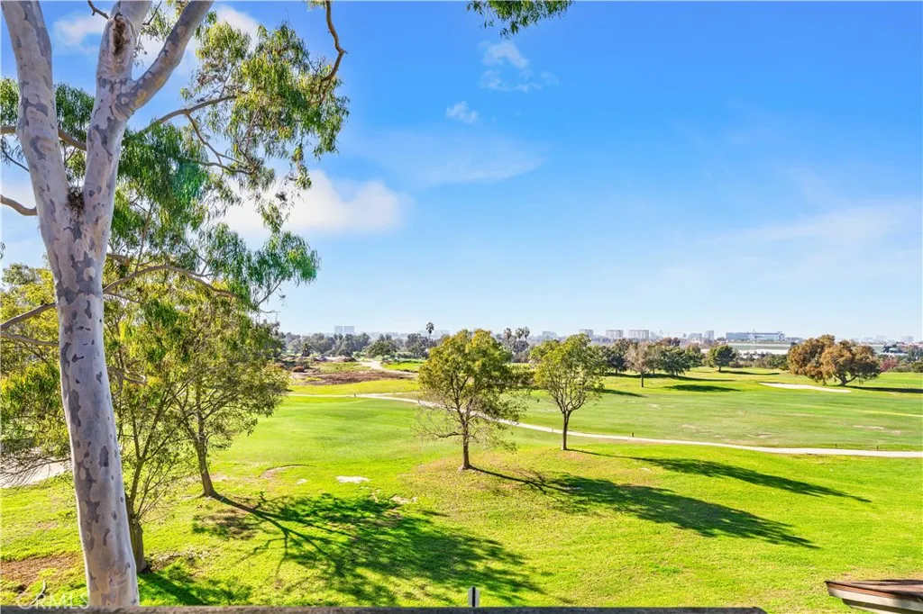 19 Las Brisas, Irvine, California 92612 home-pic-22