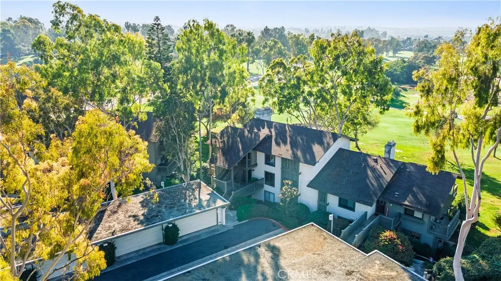 19 Las Brisas, Irvine, California 92612 home-pic-31