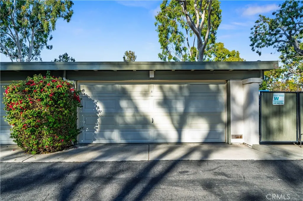 19 Las Brisas, Irvine, California 92612 home-pic-29