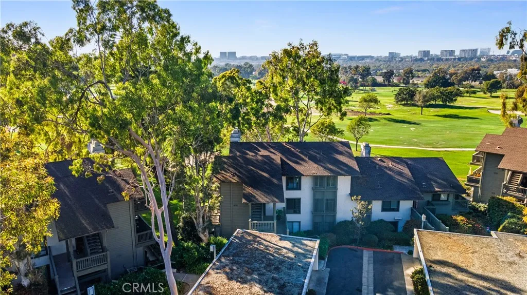 19 Las Brisas, Irvine, California 92612 home-pic-30