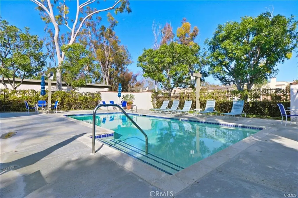 19 Las Brisas, Irvine, California 92612 home-pic-36