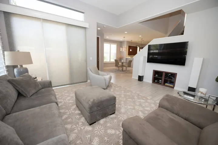 52298 Rosewood by Chris Casas-11