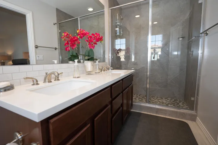 52298 Rosewood by Chris Casas-20