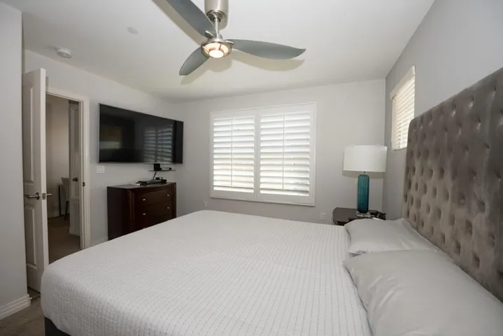 52298 Rosewood by Chris Casas-24