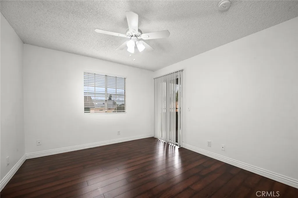 2507 E 15th Street 204, Long Beach, California 90804 home-pic-16