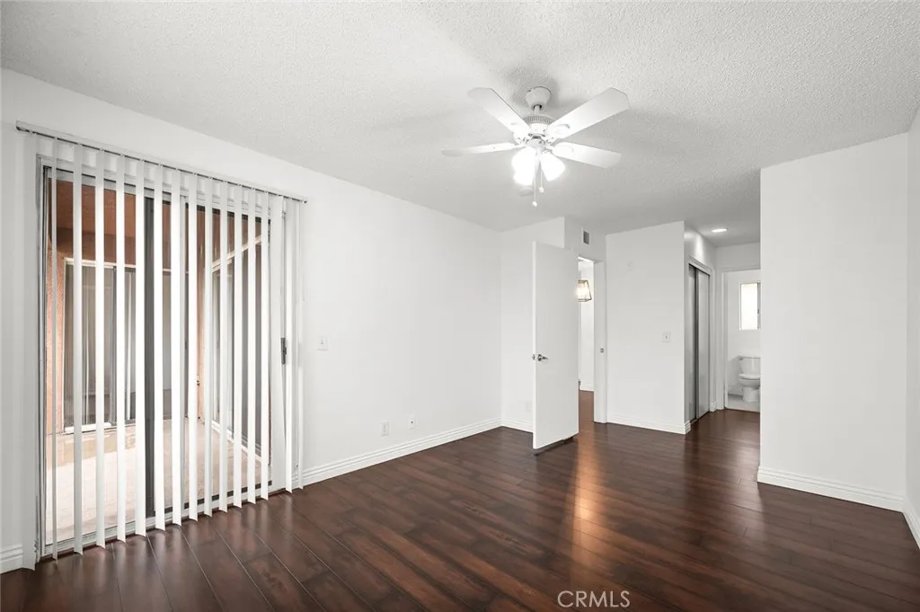 2507 E 15th Street 204, Long Beach, California 90804 home-pic-3