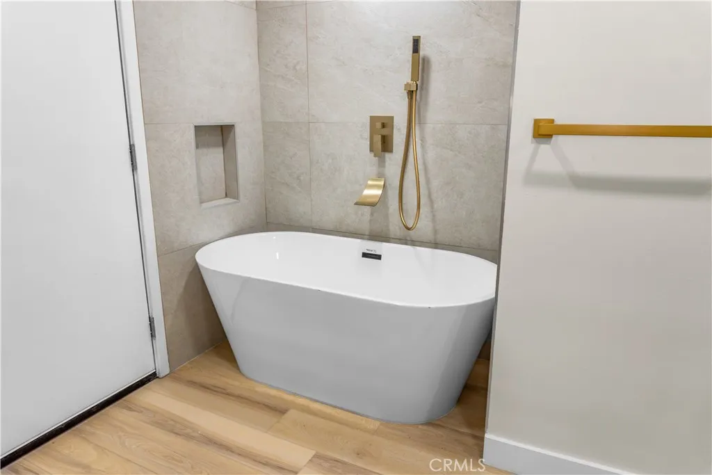 244 S Violet, Orange, California 92869 home-pic-15