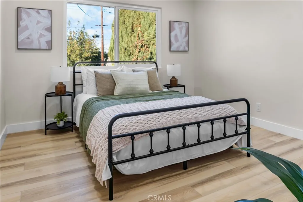 244 S Violet, Orange, California 92869 home-pic-26