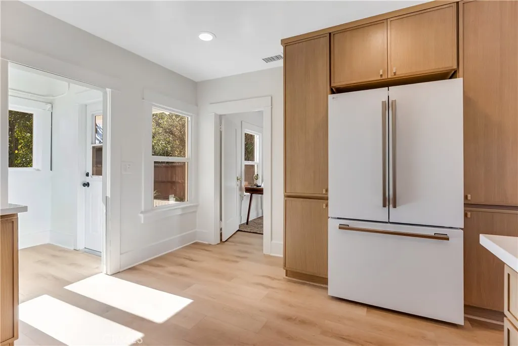400 Flower Street, Pasadena, California 91104 home-pic-16