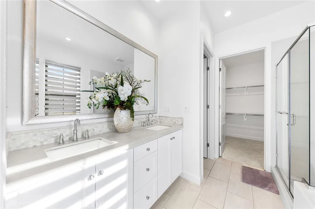 67 Runner, Irvine, California 92620 home-pic-23