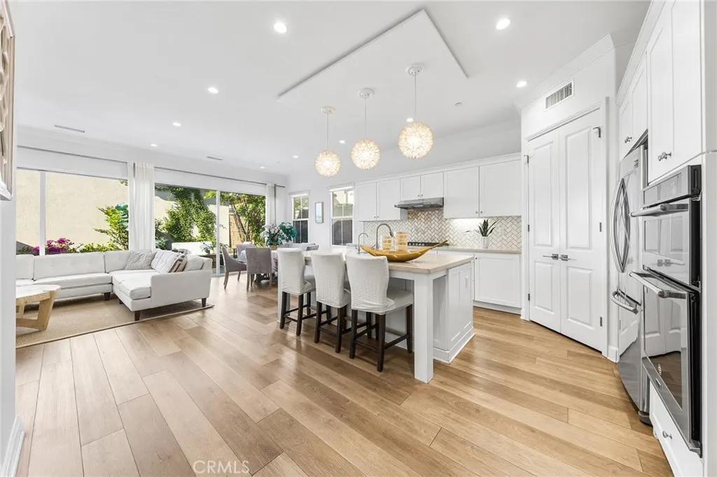 67 Runner, Irvine, California 92620 home-pic-14