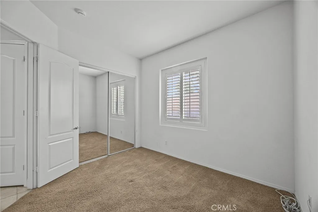 8863 Soothing Court, Corona, California 92883 home-pic-6